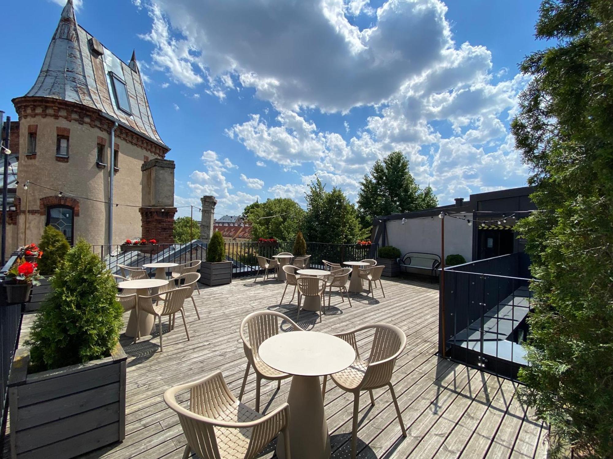 Pullman Riga Old Town Hotel Luaran gambar The rooftop terrace at the hotel