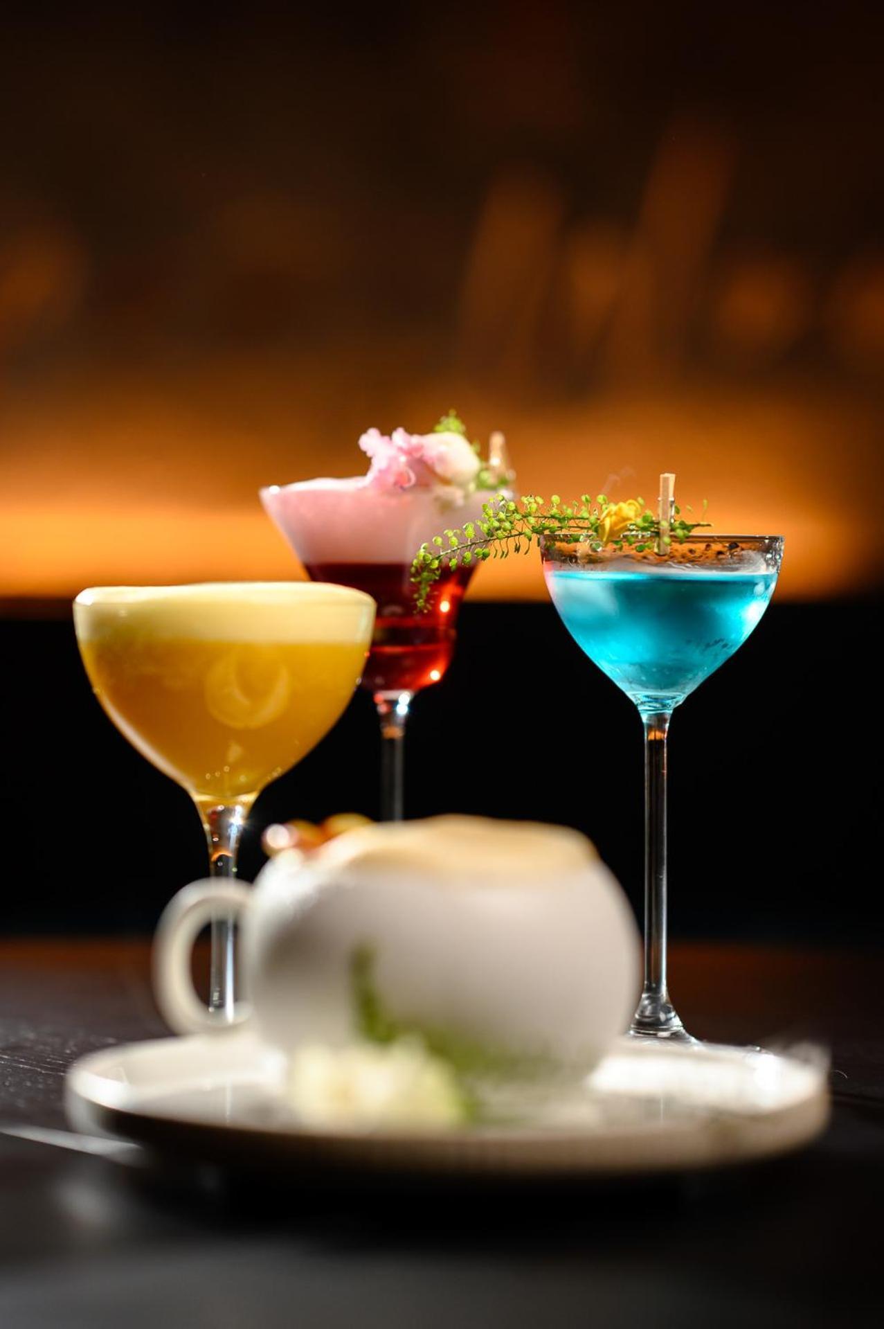 Pullman Riga Old Town Hotel Luaran gambar A selection of cocktails