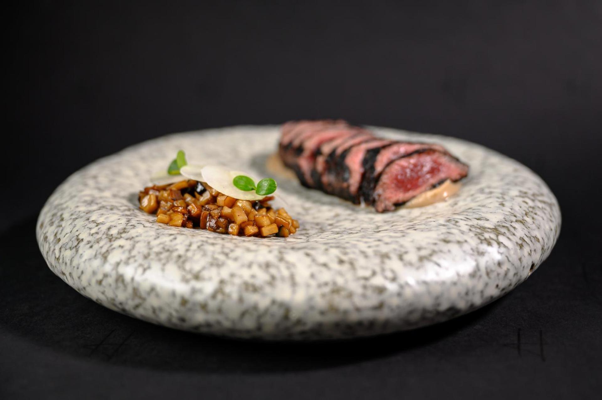 Pullman Riga Old Town Hotel Luaran gambar A dish from the restaurant