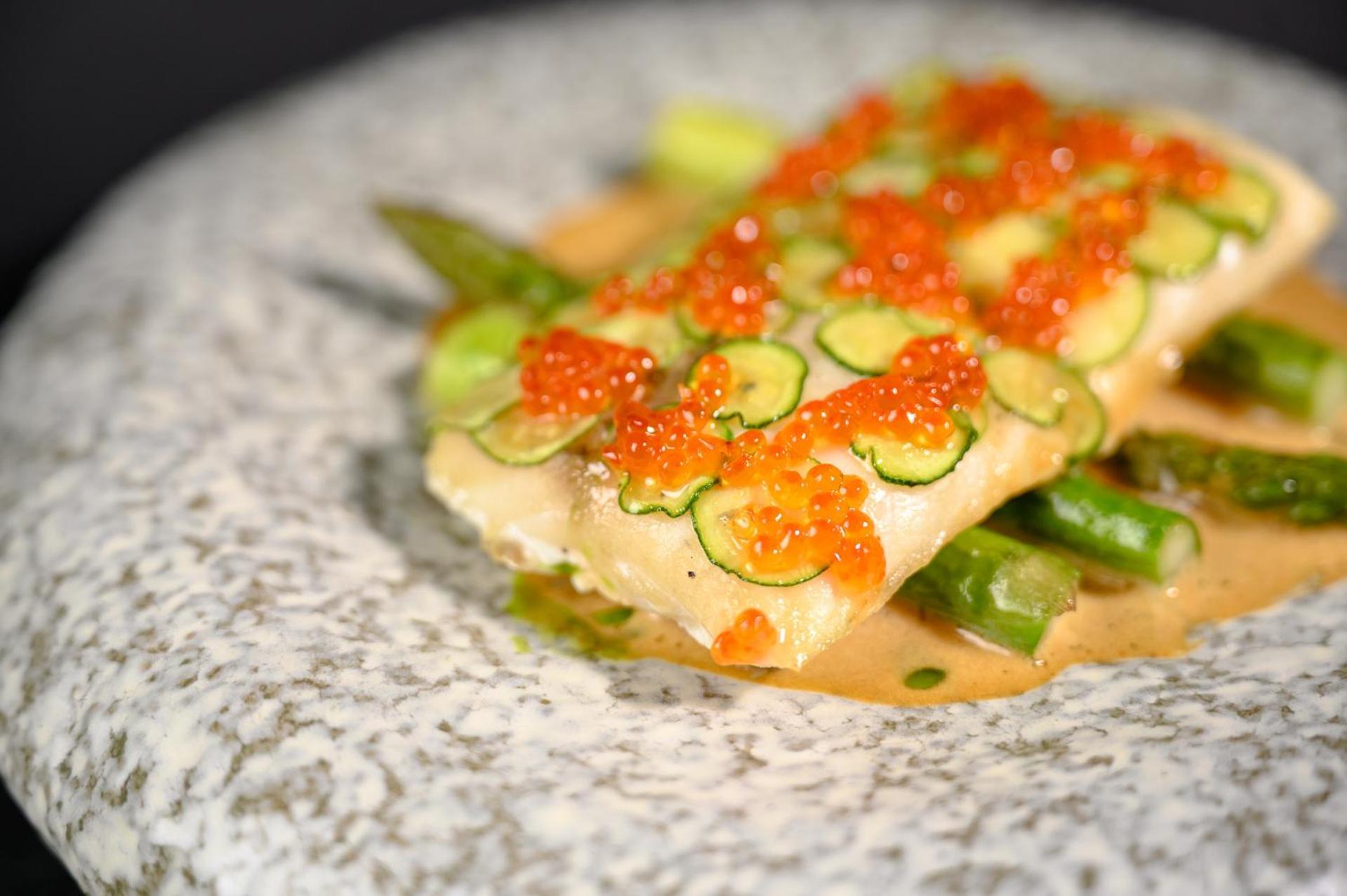 Pullman Riga Old Town Hotel Luaran gambar A dish from the restaurant