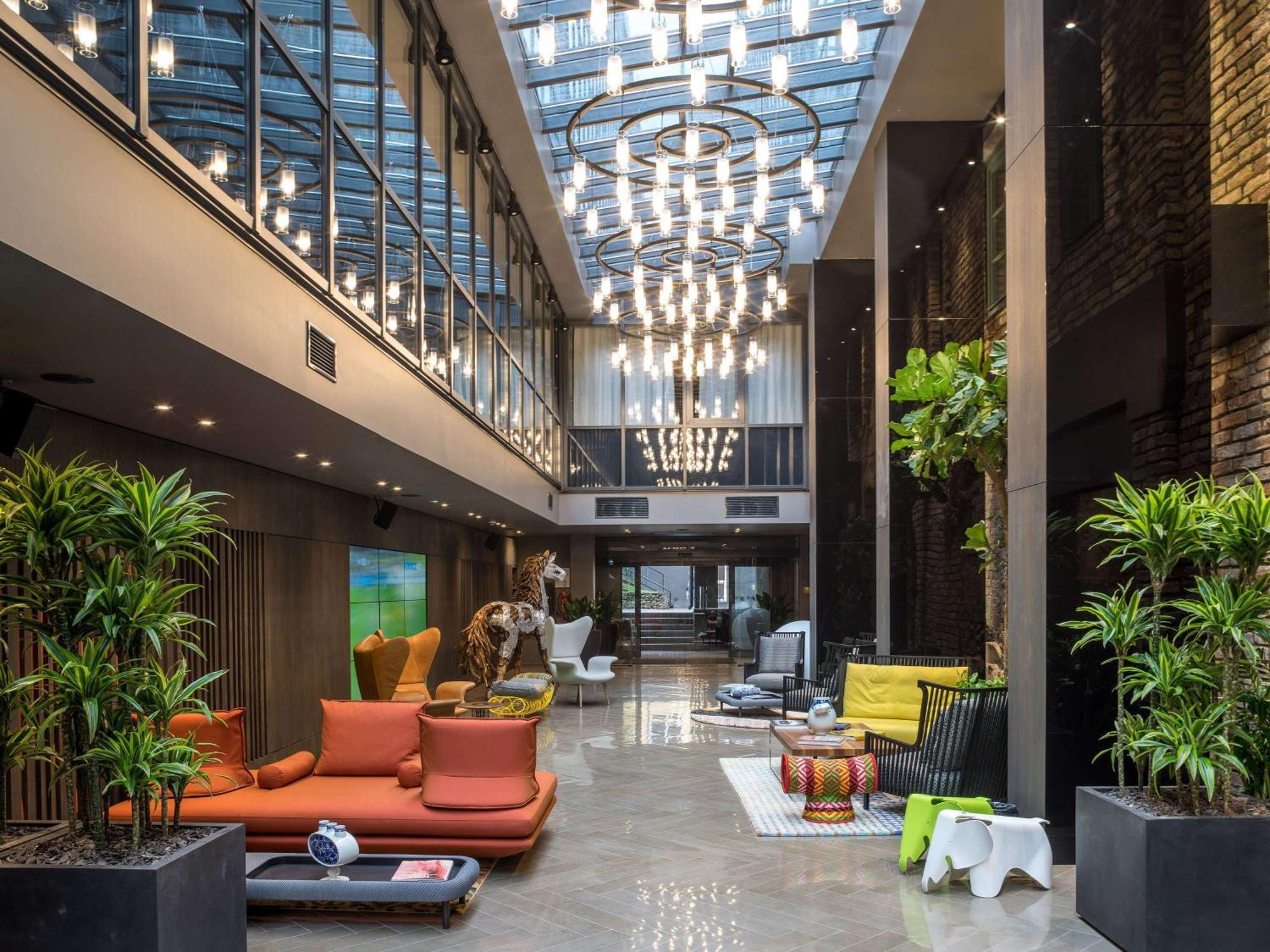 Pullman Riga Old Town Hotel Luaran gambar Lobby