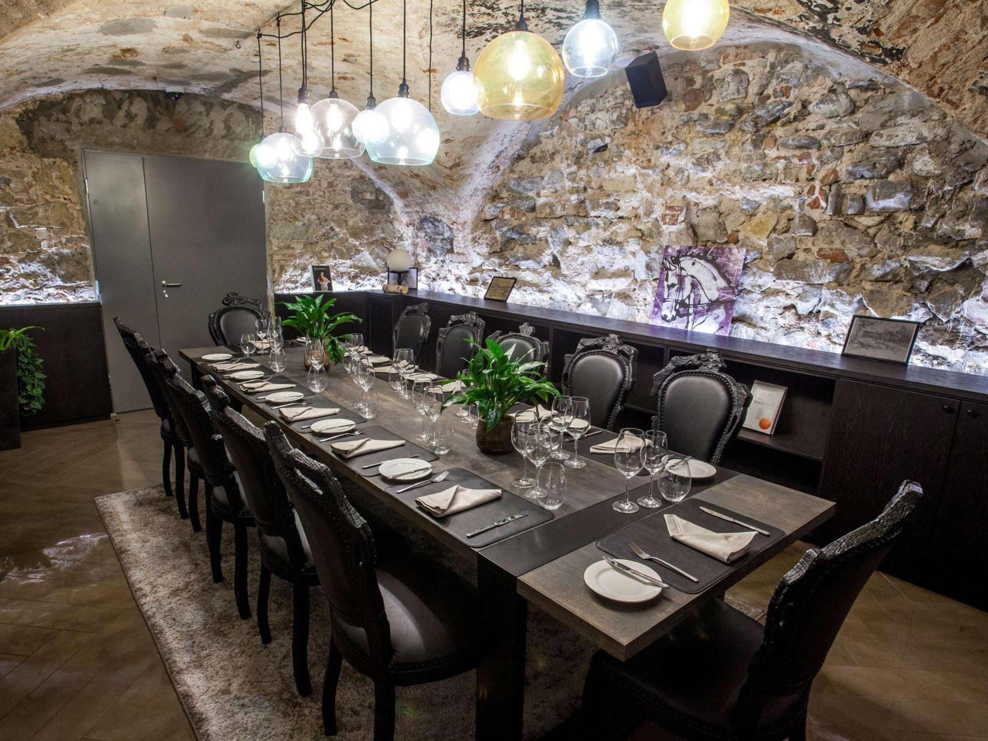 Pullman Riga Old Town Hotel Luaran gambar The restaurant's private dining room
