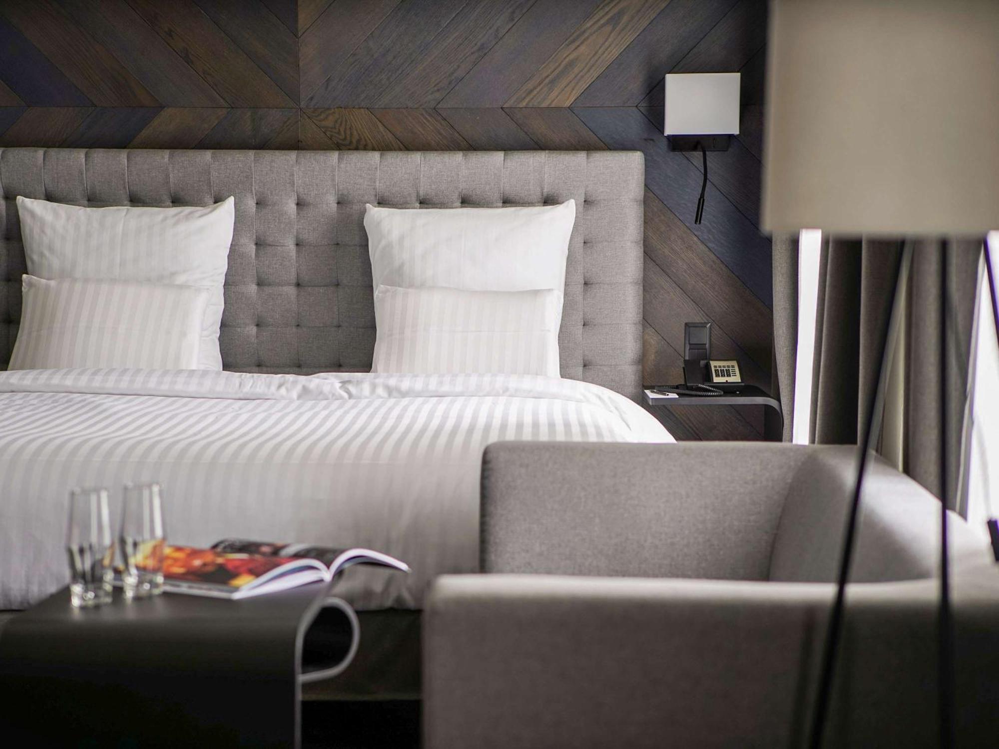 Pullman Riga Old Town Hotel Luaran gambar A room at the hotel