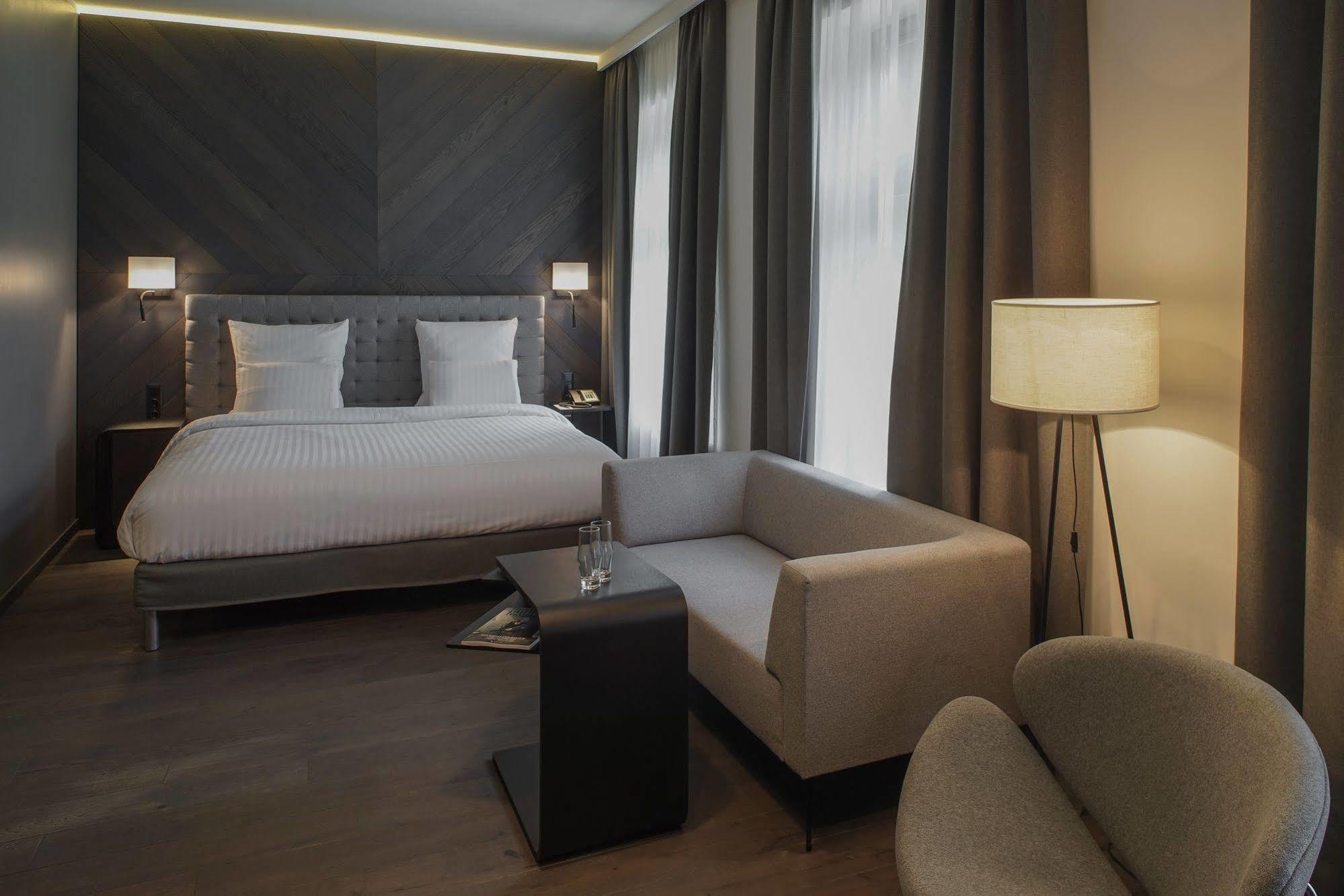 Pullman Riga Old Town Hotel Luaran gambar A room at the hotel